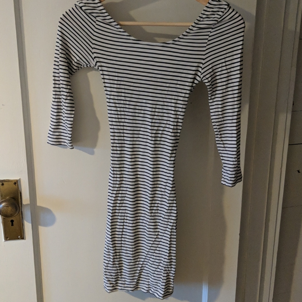 Tobi black white striped long sleeve bodycon dress